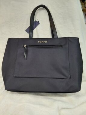 NWT Tommy Hilfiger Women's Black Tote Bag